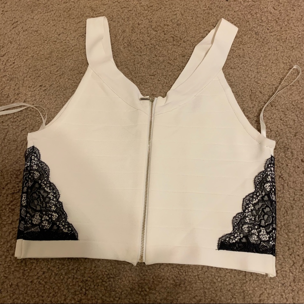 Bebe bandage and lace crop top - Picture 2 of 3